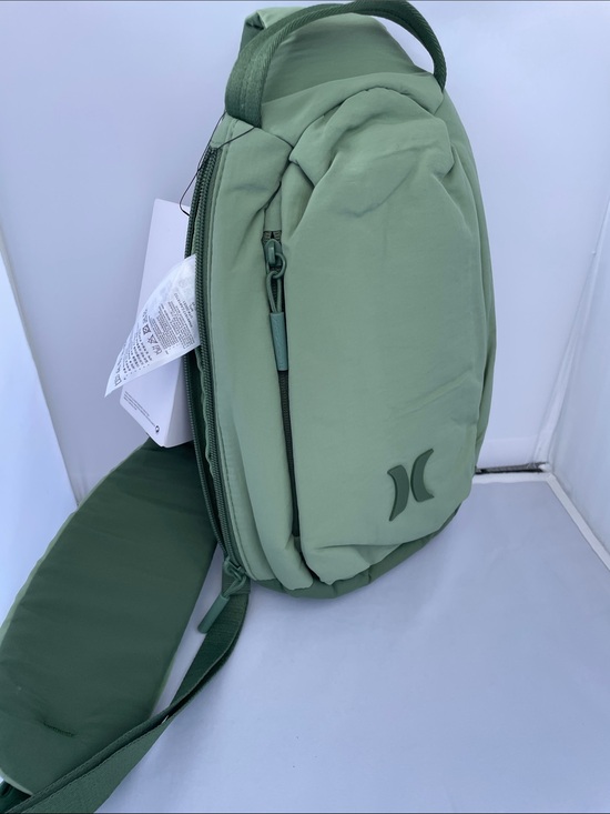Hurley Handbags - Hurley Sling Bag, Palm green
